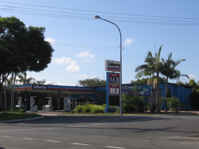 75 TE Peters Drive, Broadbeach QLD 4218