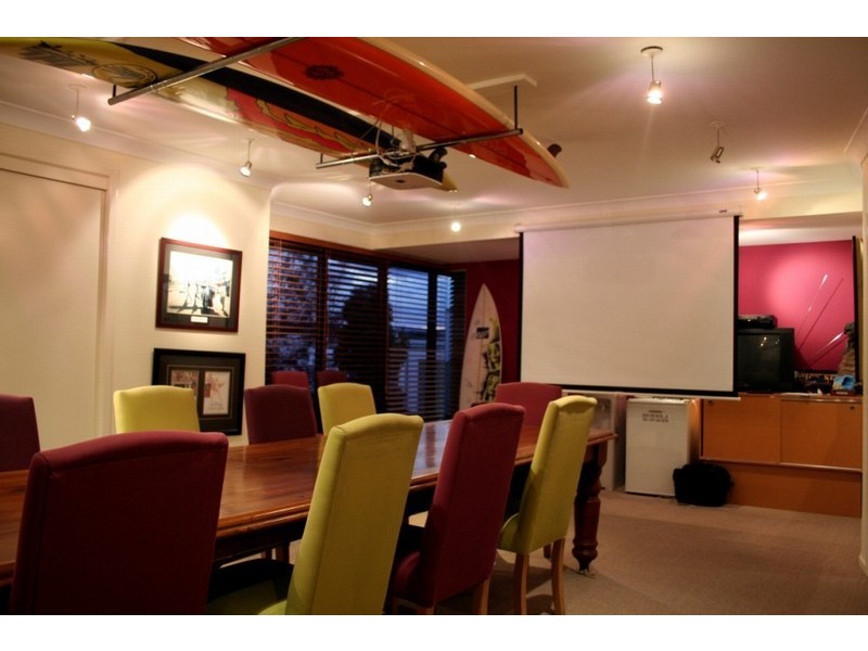 6 Davo Court, Burleigh Heads QLD 4220