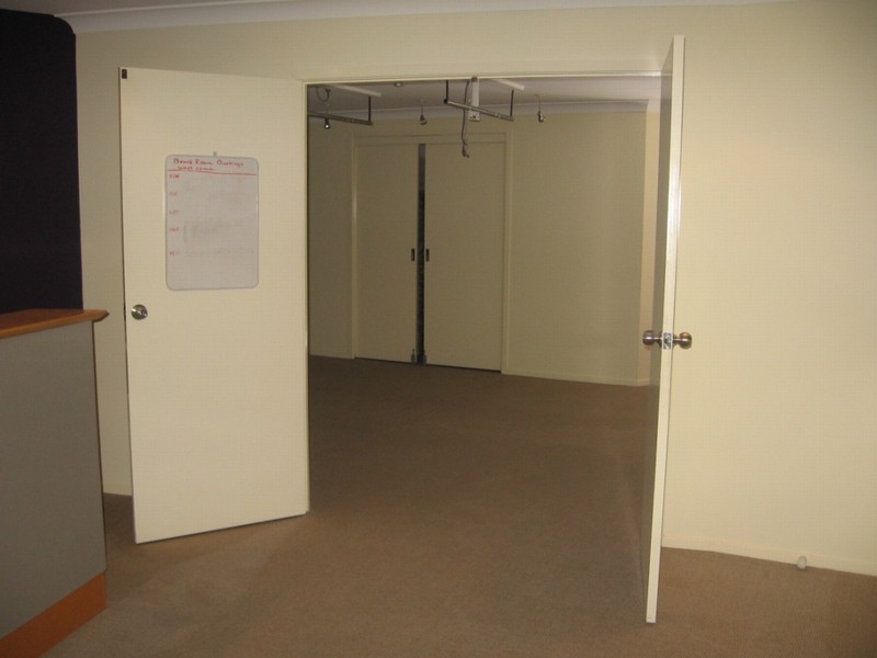 6 Davo Court, Burleigh Heads QLD 4220