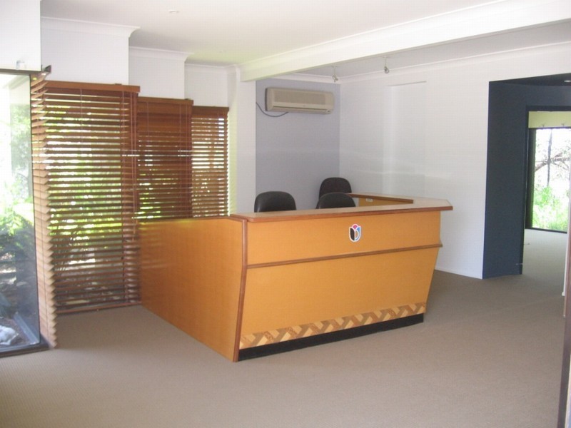 6 Davo Court, Burleigh Heads QLD 4220