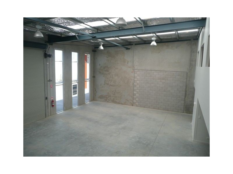 4/10  Northward Street, Coomera QLD 4209