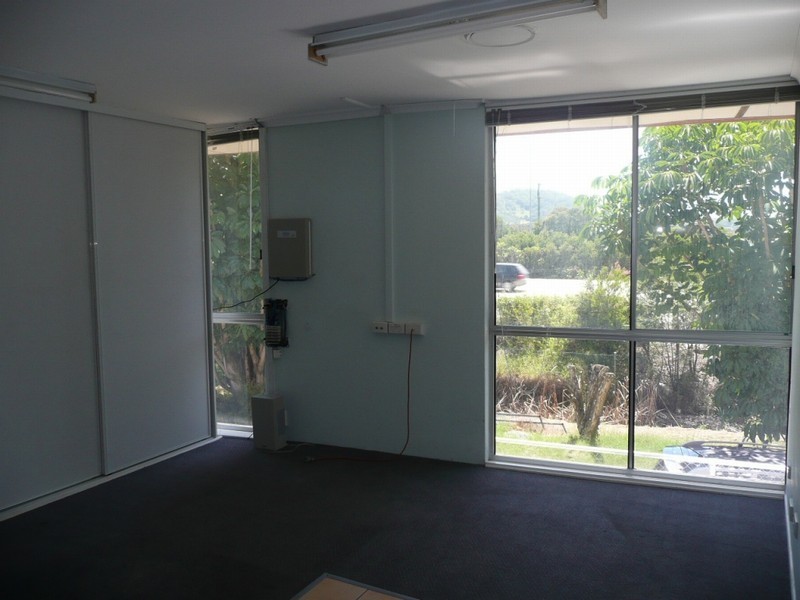 1/30 Old Pacific Highway, Yatala QLD 4207