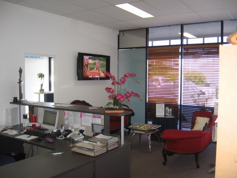 Shop 38/39/230-232 Napper Road, Arundel QLD 4214