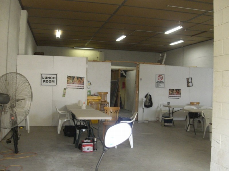 4 Bay Street, Southport QLD 4215