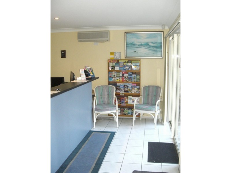 141 Ferny Avenue, Surfers Paradise QLD 4217