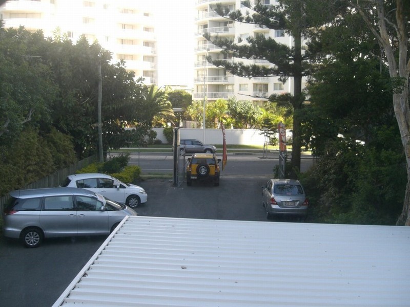 141 Ferny Avenue, Surfers Paradise QLD 4217