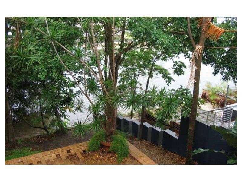 1 Vespa Court, Surfers Paradise QLD 4217