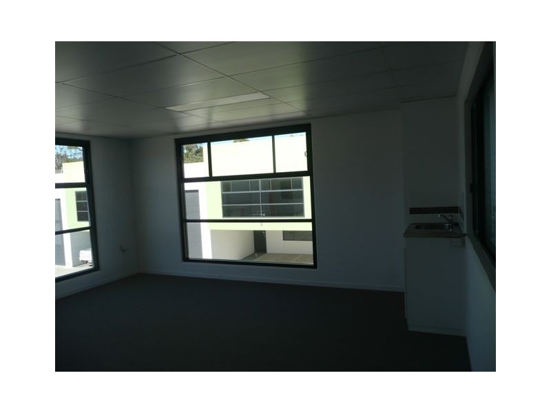 29/3 Dalton Street, Upper Coomera QLD 4209