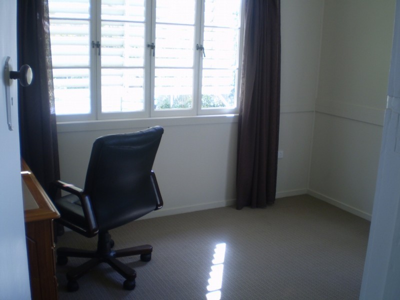 17 Egerton Street, Southport QLD 4215