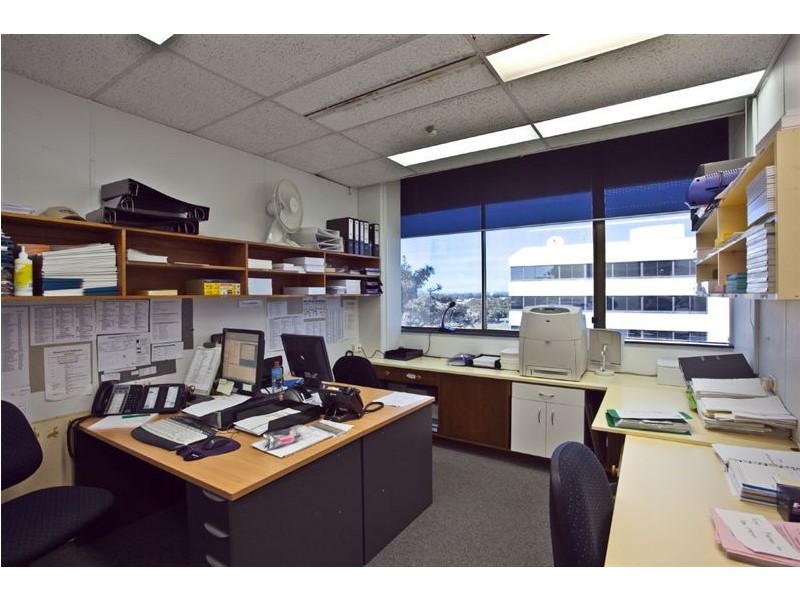 16/142 Bundall Road, Bundall QLD 4217