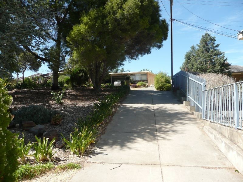 22 Park Valley Drive, Highbury SA 5089