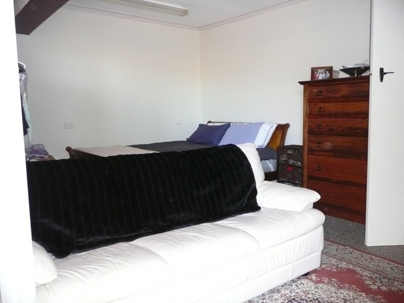 6 Landseer Cresent, Dernancourt SA 5075