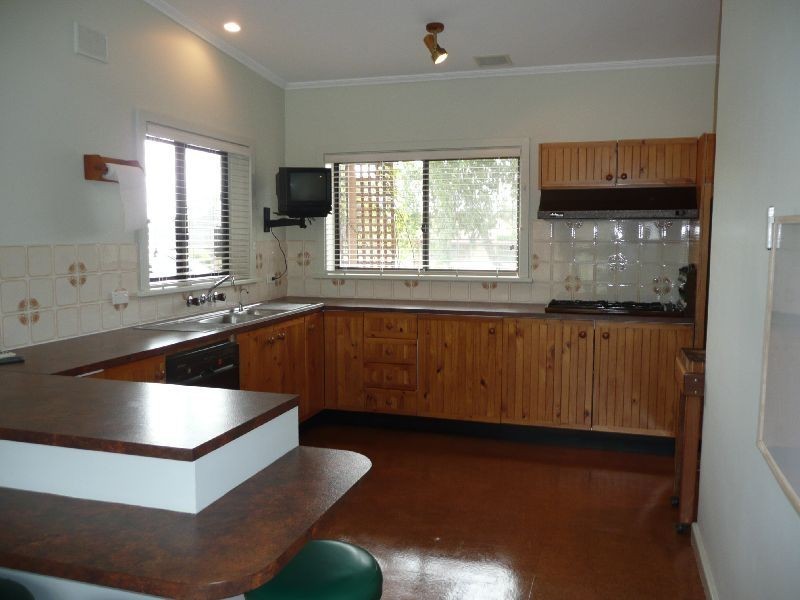 9 Barns Avenue, Highbury SA 5089