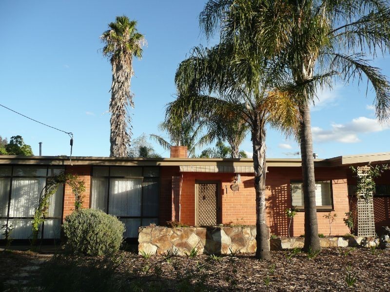 9 Barns Avenue, Highbury SA 5089