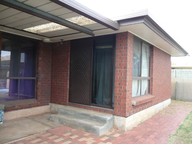 11 Galloway Avenue, Salisbury East SA 5109