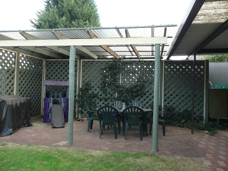 11 Galloway Avenue, Salisbury East SA 5109