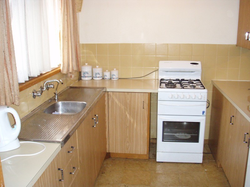 6 Sellers Court, Para Vista SA 5093