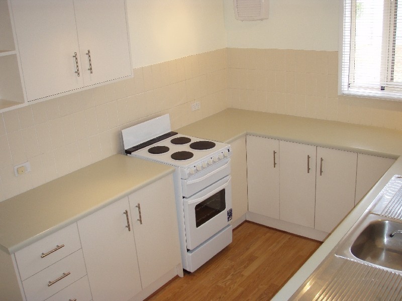 5 Bristol Tce, Oakden SA 5086