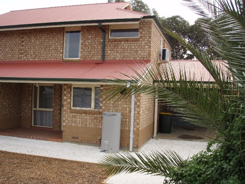 5 Bristol Tce, Oakden SA 5086