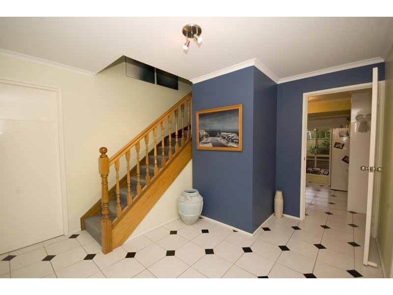 2 Crouchen Court, Wynn Vale SA 5127