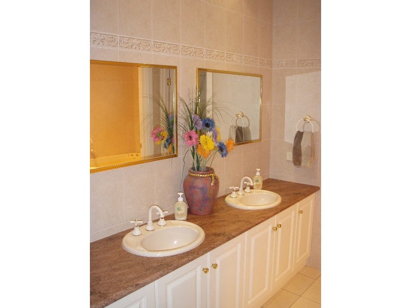 3 Stanhope Place, Golden Grove SA 5125