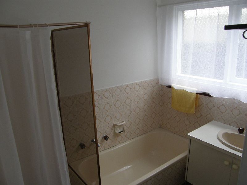 33 Capulet Cres, Modbury SA 5092