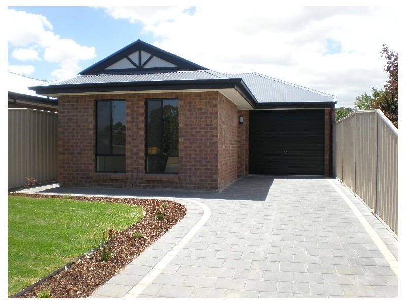 24a Manoora Street, Greenacres SA 5086