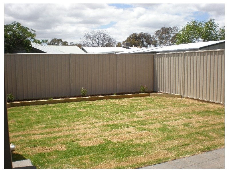 24a Manoora Street, Greenacres SA 5086