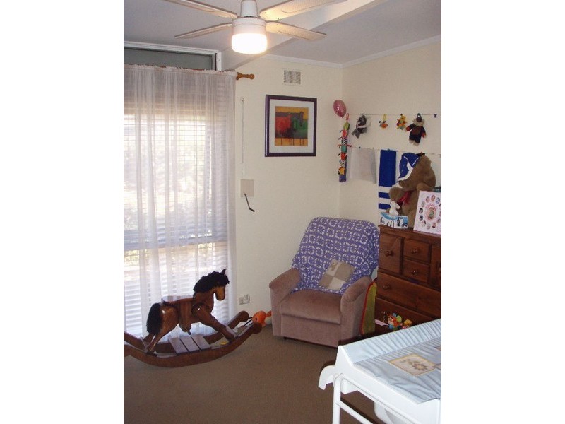 51 Knightsbridge Avenue, Valley View SA 5093