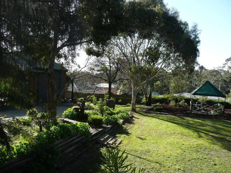 57 Barracks Road, Hope Valley SA 5090