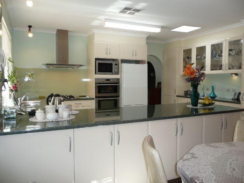 36 Landal Boulevard, Redwood Park SA 5097