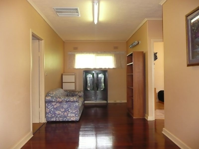 11 Paradise Grove, Highbury SA 5089