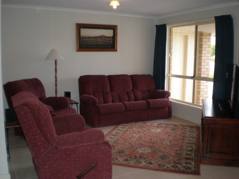 1 Waldin Court, Walkley Heights SA 5098