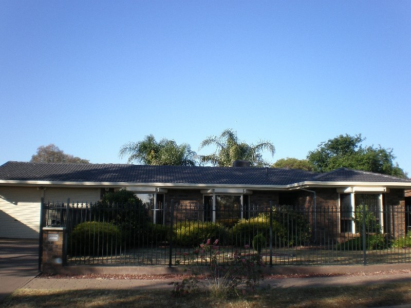 11 Tabitha Avenue, Paralowie SA 5108
