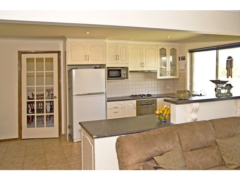 3 Geraldine Street, Valley View SA 5093