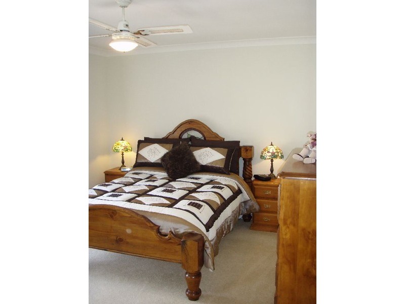 12 Stirling Walk, Redwood Park SA 5097