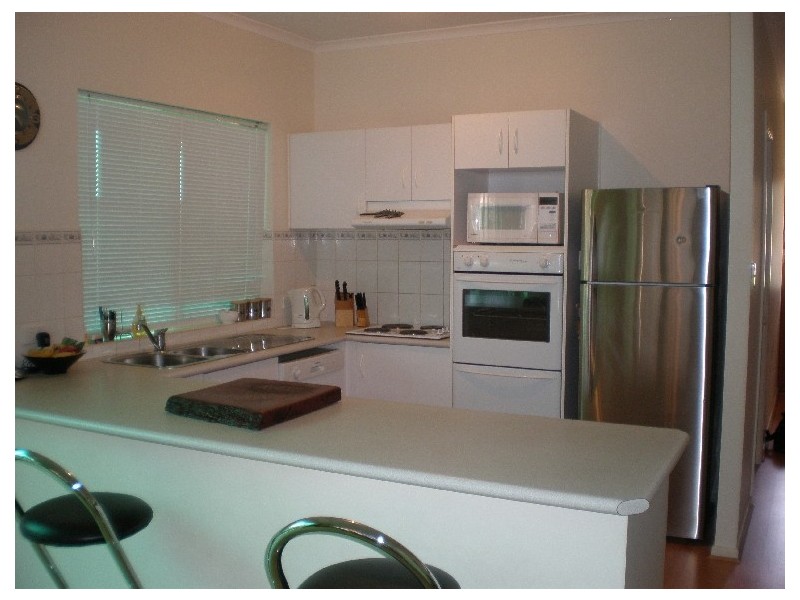 25 Shropshire Avenue, Hillcrest SA 5086