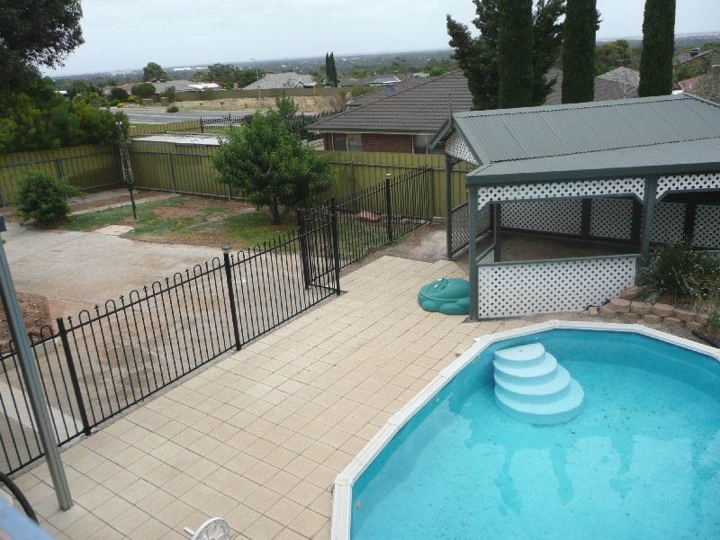 12 Hammond Close, Hillbank SA 5112