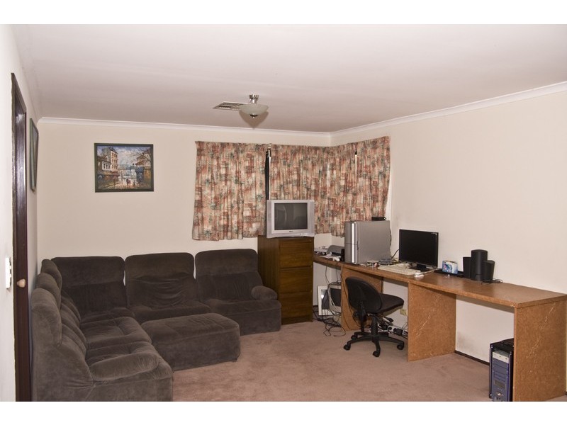 28 Benthall Avenue, Oakden SA 5086