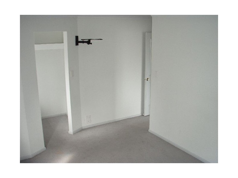 8 Burdekin Avenue, Hillcrest SA 5086