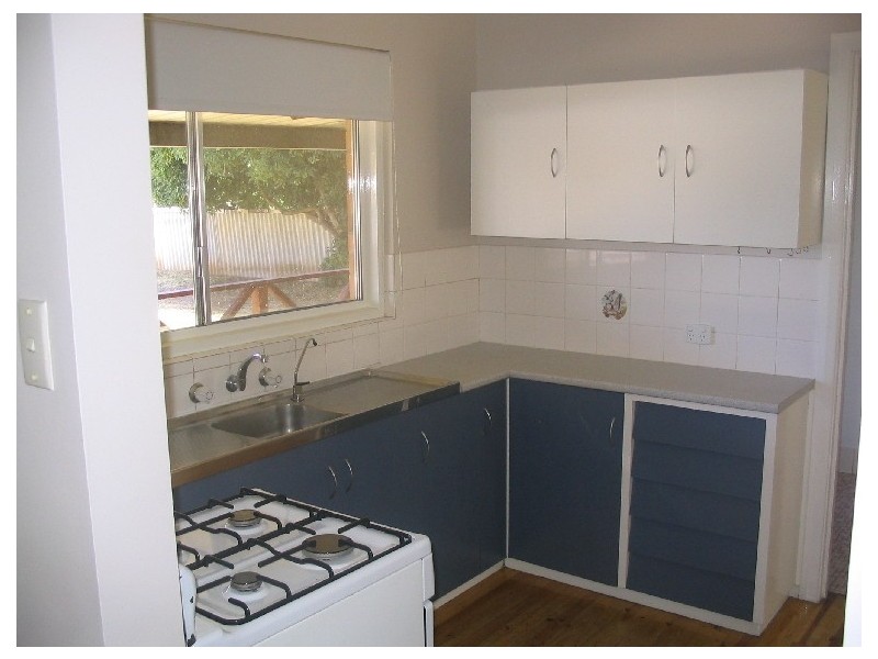 9 Newcombe Drive, Gilles Plains SA 5086