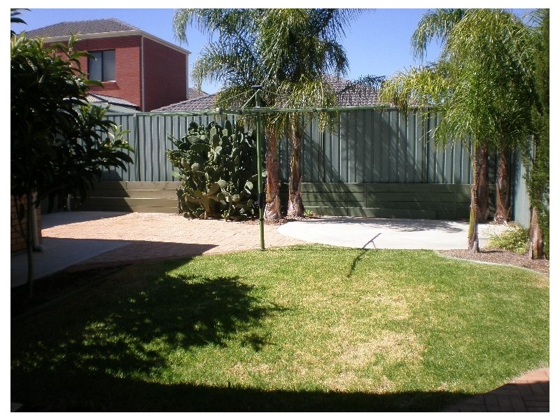 24 Sandstone Avenue, Walkley Heights SA 5098