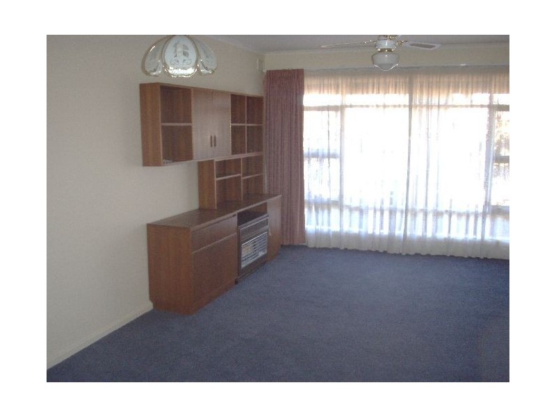 10 Pauls Drive, Valley View SA 5093