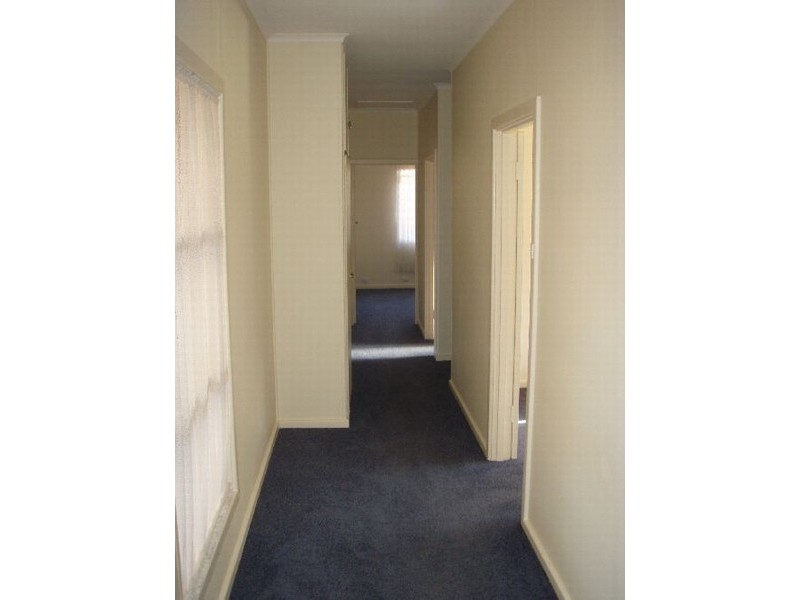 10 Pauls Drive, Valley View SA 5093
