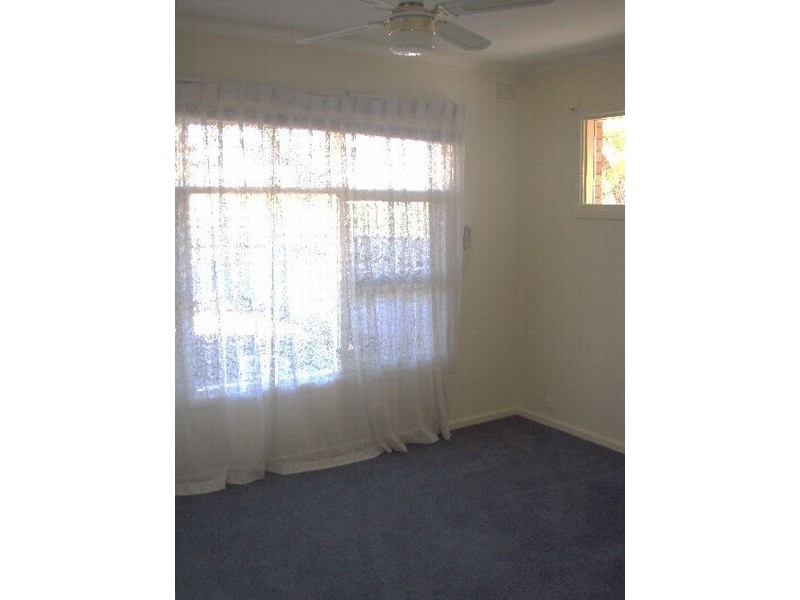 10 Pauls Drive, Valley View SA 5093