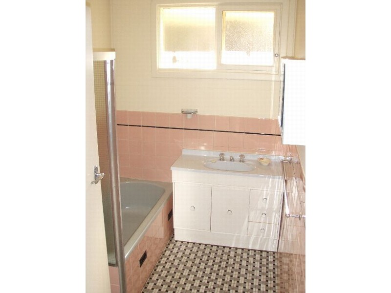 10 Pauls Drive, Valley View SA 5093