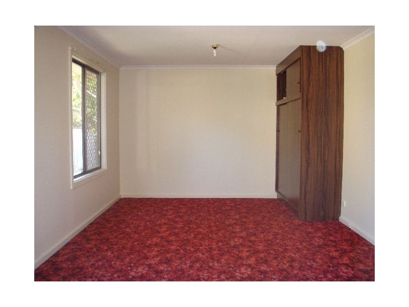 10 Pauls Drive, Valley View SA 5093