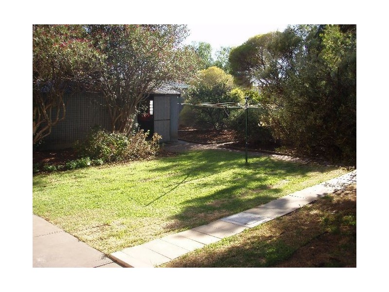 10 Pauls Drive, Valley View SA 5093
