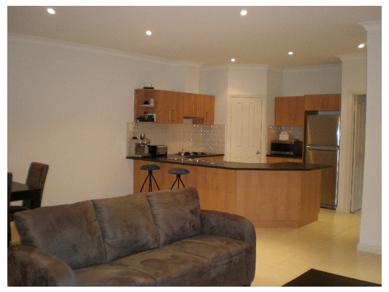 13 Hender Avenue, Klemzig SA 5087