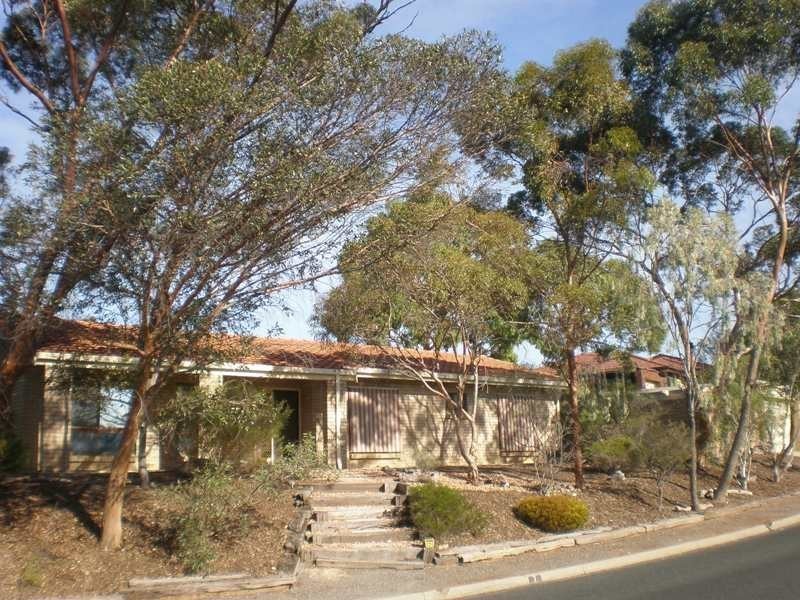 2 Gaylard Crescent, Redwood Park SA 5097